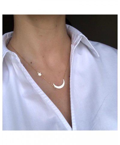 Gold Necklace for Women Moon and Star Necklace Dainty David Star Pendant Necklace 14k Gold/Silver Crescent Moon Necklace Simp...