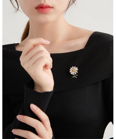 Brooches Brooch Pin Small Daisy Flower Brooch Cute Japanese Brooch Women's Accessories Sweater Pin Autumn/Winter Jewelry Broo...